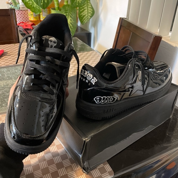 Mf Doomstas
Size 11 1/2 - Picture 2 of 4